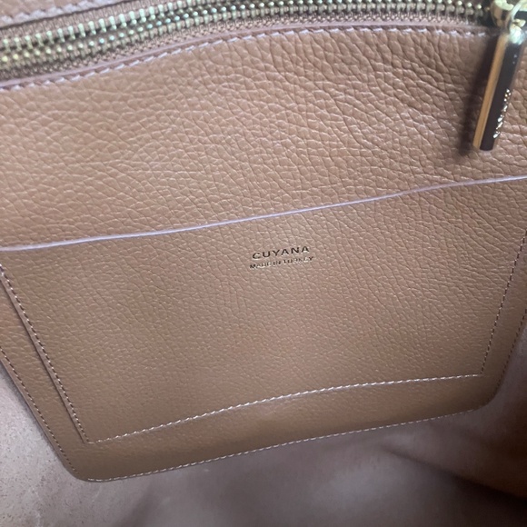 Cuyana Caramel Classic Leather Zipper Tote Brand New with Tags - Picture 10 of 12